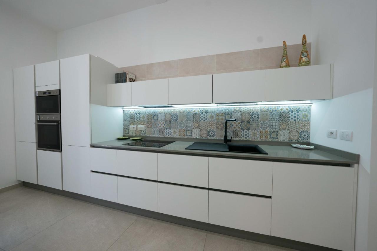 Gramsci Luxury By Dimorra Appartement Napels